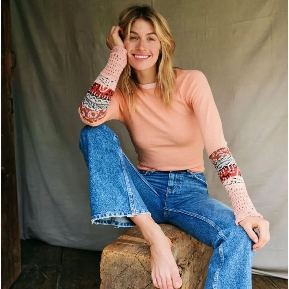 NWT FREE PEOPLE IN THE MIX THERMAL CUFF TOP